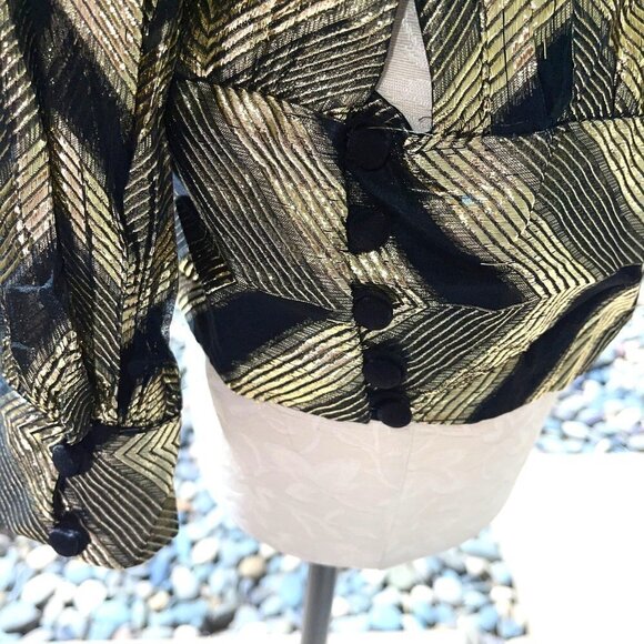 Rimini Top Womens Vintage Rayon Metallic Zig Zag Pattern Side Snap Gold Black - Picture 8 of 12